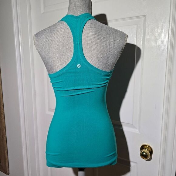 LULULEMON cool Racer Back - Picture 3 of 3